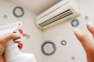 賃貸住宅のエアコンがなんだか臭い…どう対処したらいいの？